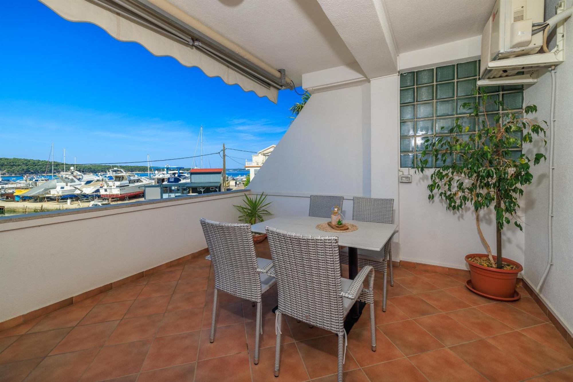 Apartments Near The Sea Barbat Barbat na Rabu Esterno foto